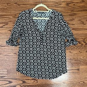 Market & Spruce “Edmond” henley knit top